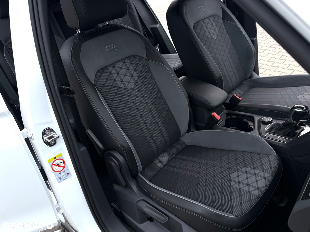 Volkswagen Tiguan 1.5 TSI OPF DSG R-Line - 24