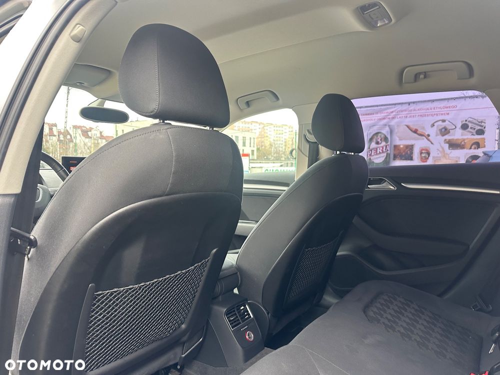 Audi A3 Sportback 1.4 TFSI Ambition - 18