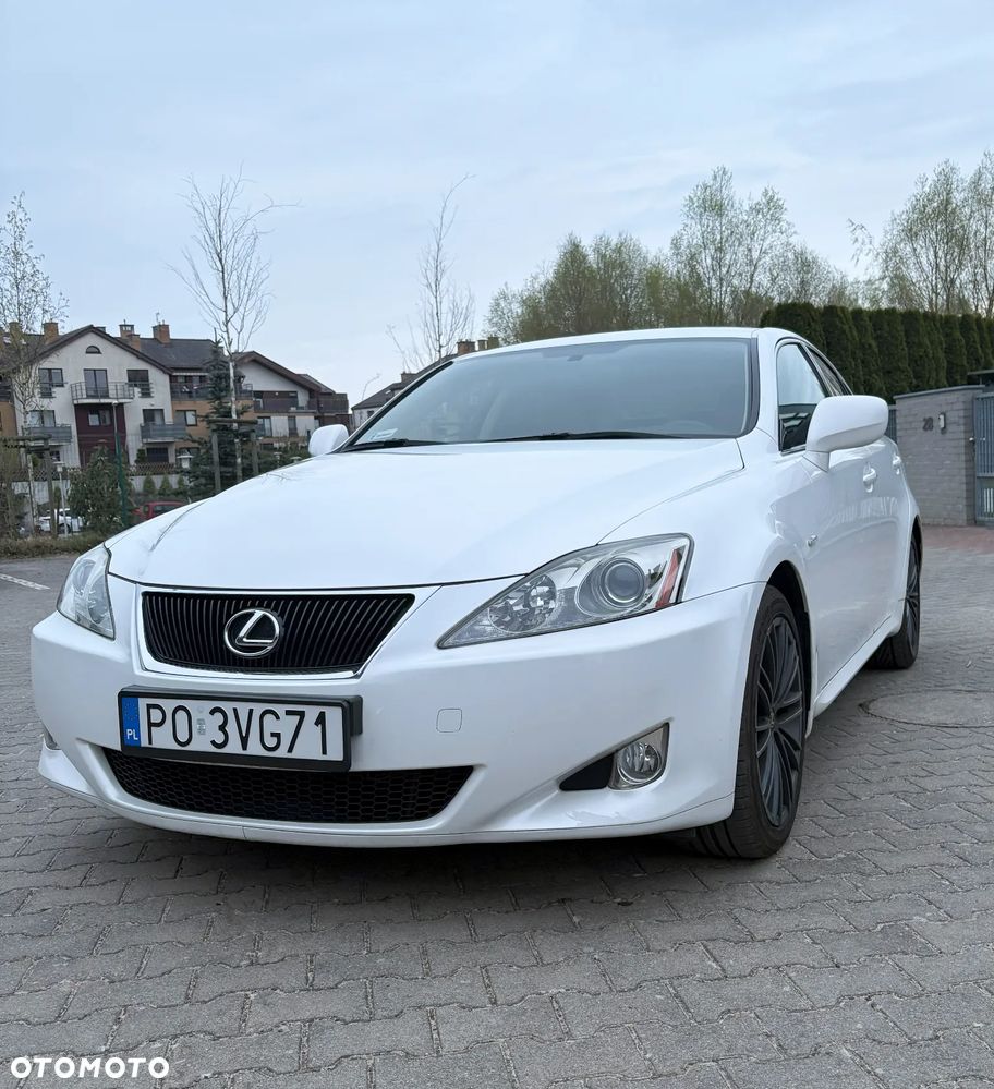 Lexus IS 250 Luxury Line - 1
