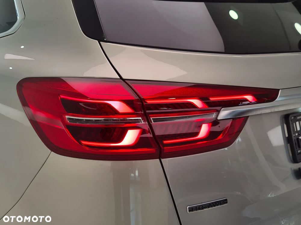 Hongqi HS5 2.0T AWD - 8