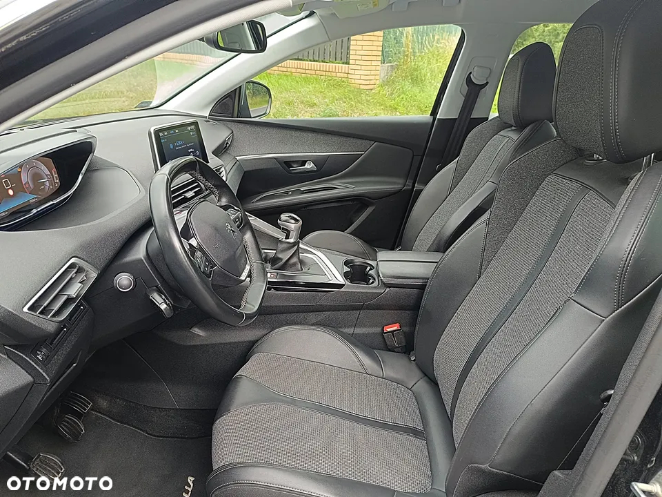 Peugeot 3008 1.5 BlueHDi Allure S&S - 23