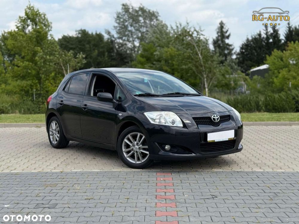 Toyota Auris - 2
