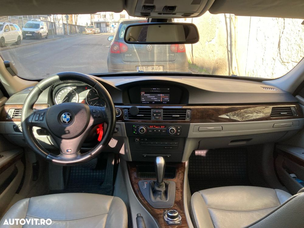 BMW Seria 3 320i Aut. - 6