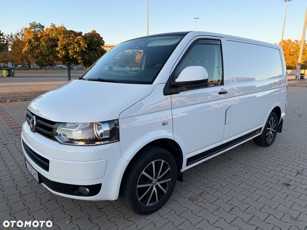 Volkswagen Transporter - 17