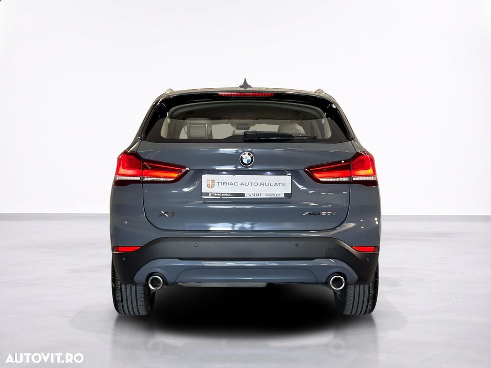 BMW X1 xDrive20d Aut. - 5