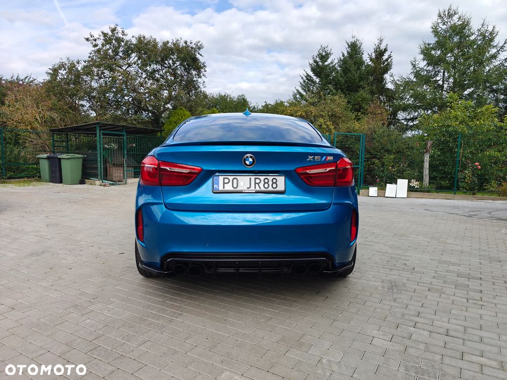 BMW X6M - 10