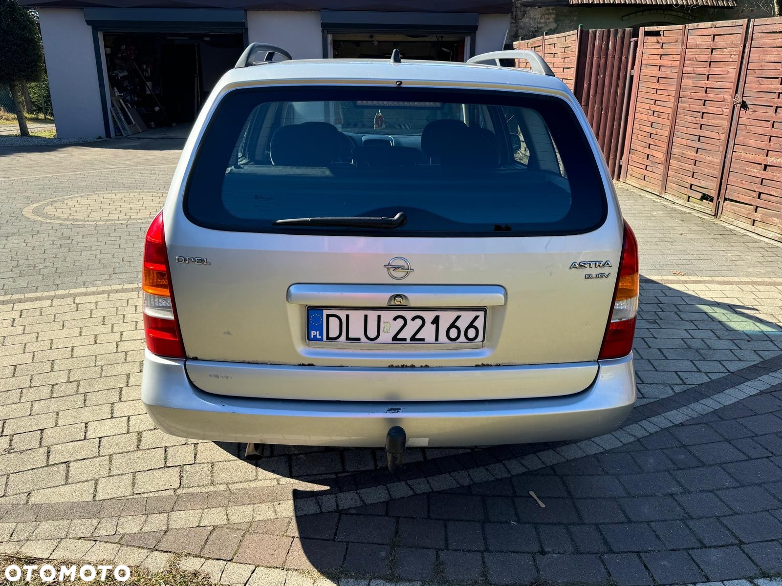 Opel Astra II 2.0 DI - 3