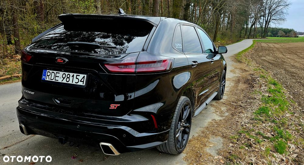 Ford Edge - 4