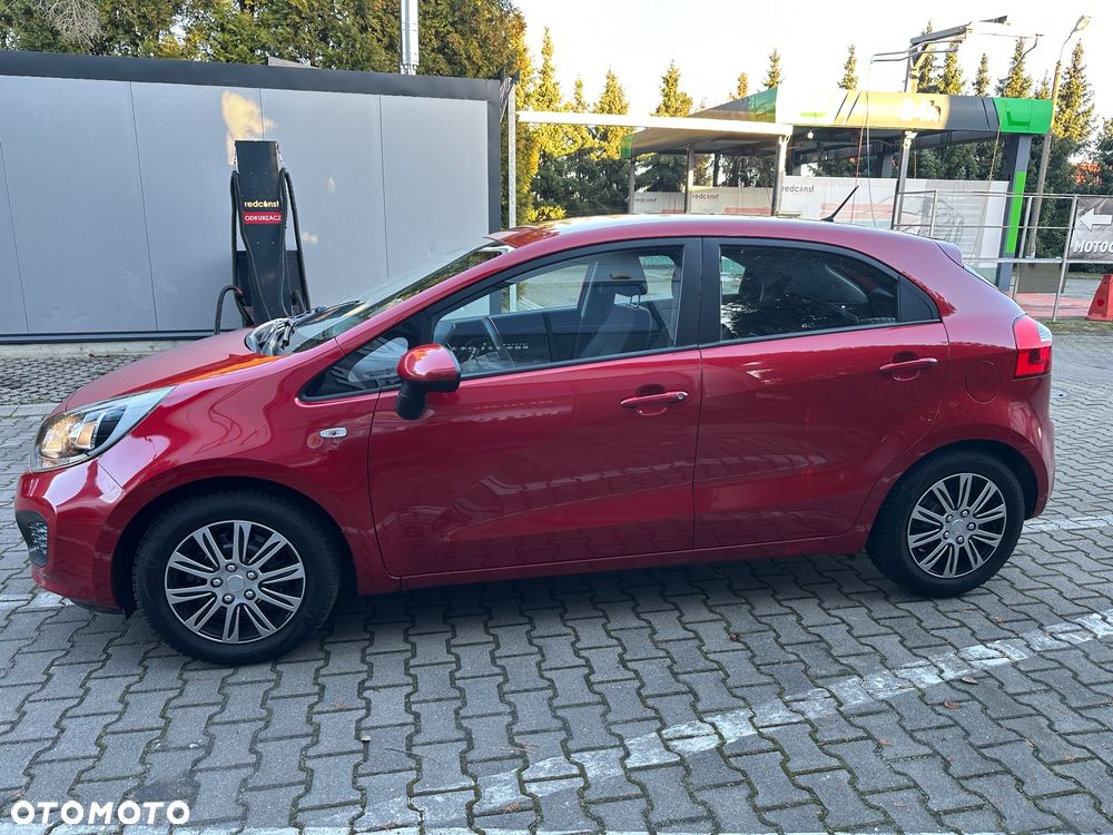 Kia Rio 1.4 Edition 7 - 13