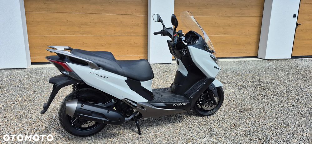 Kymco X-Town - 5