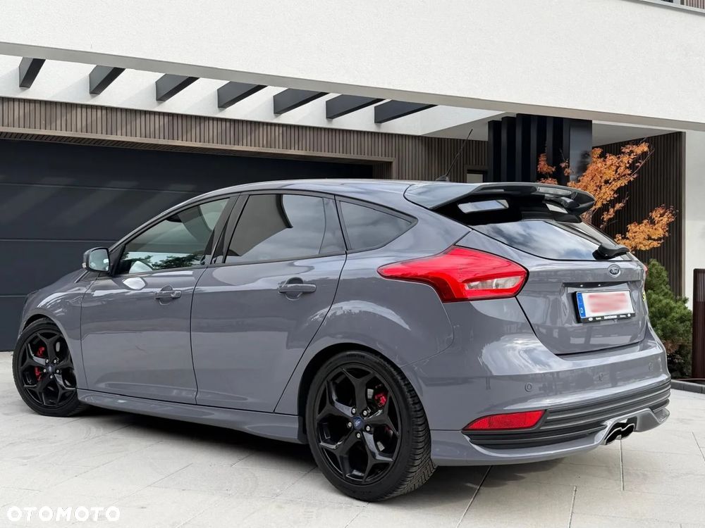 Ford Focus 2016 photo 5