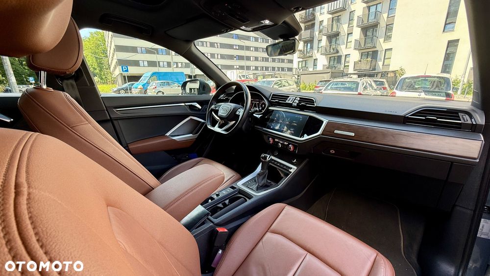 Audi Q3 Sportback - 18