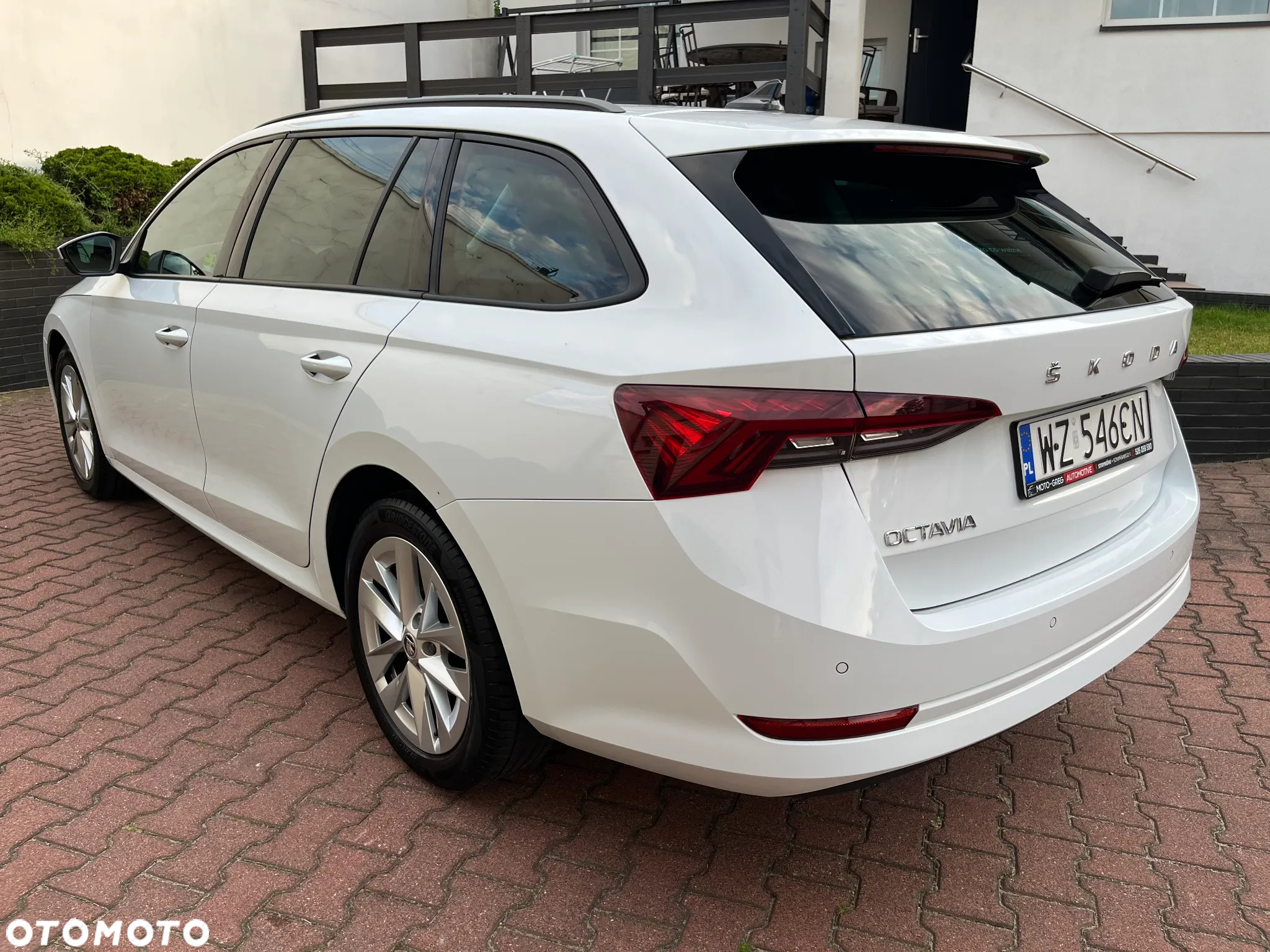 Skoda Octavia 2.0 TDI Ambition DSG - 6
