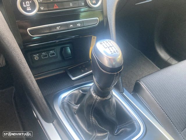 Renault Mégane Sport Tourer 1.5 Blue dCi Limited - 22