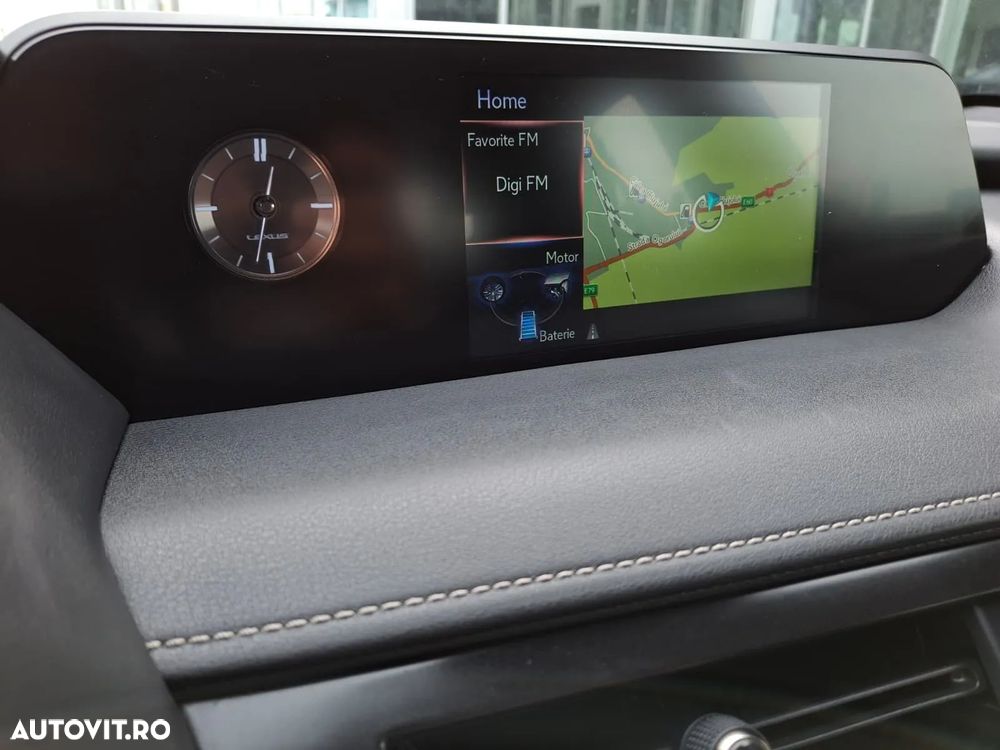 Lexus UX 250h FWD Business - 20