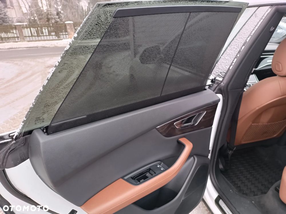Audi Q8 55 TFSI quattro tiptronic - 19
