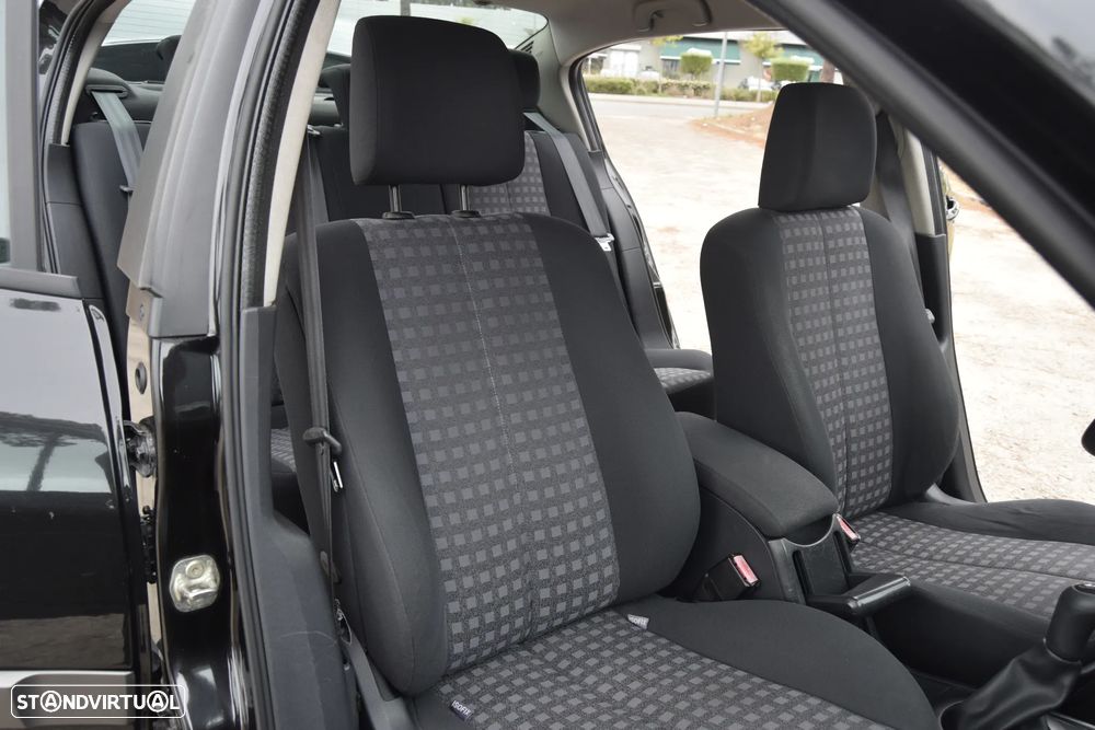 Renault Mégane 1.4 Confort - 11