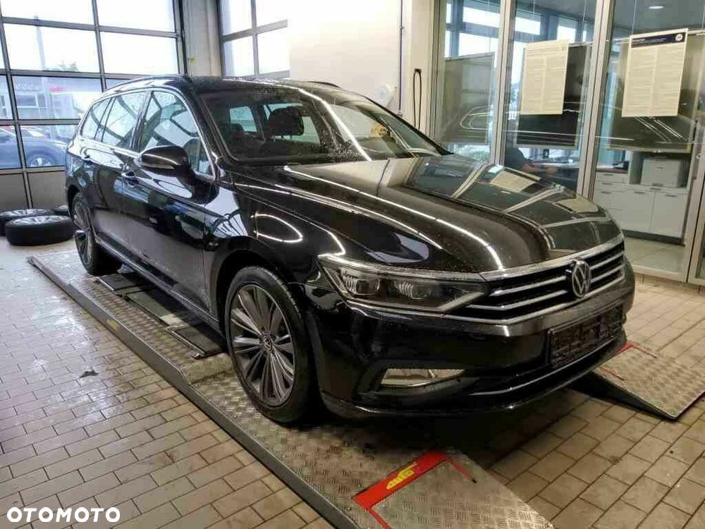 Volkswagen Passat 2.0 TDI EVO Business DSG - 3