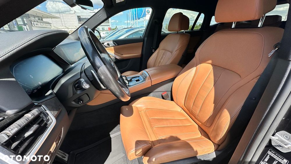 BMW X6 - 21