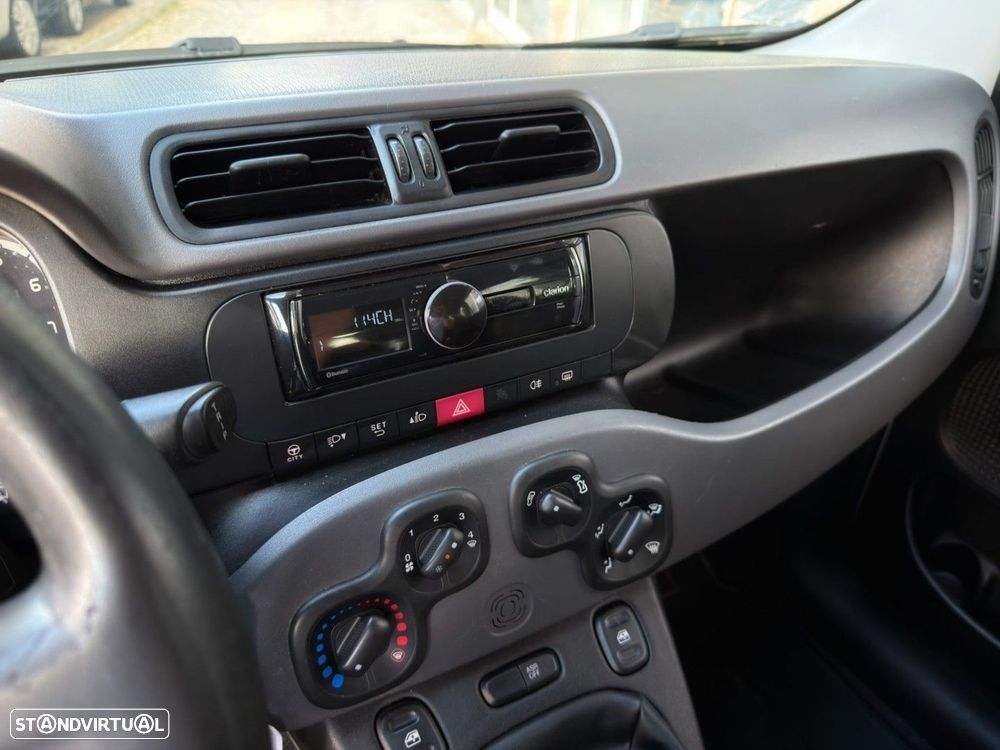 Fiat Panda 1.2 Young - 21