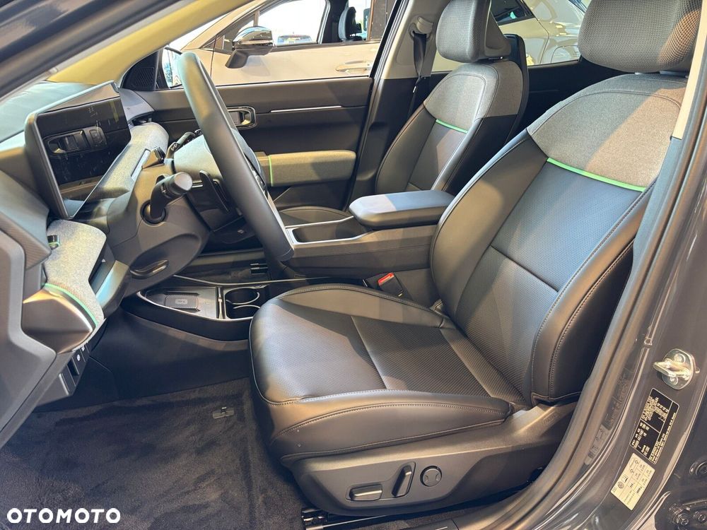 Kia EV4 - 17