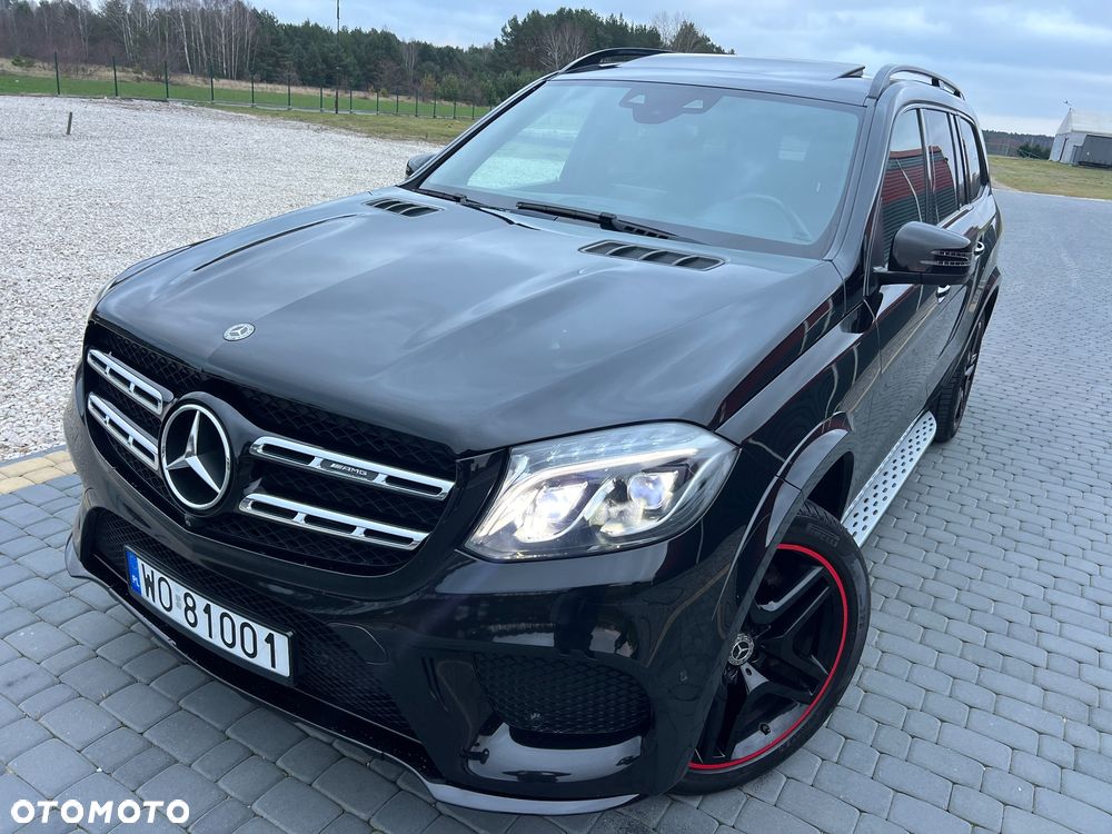 Mercedes-Benz GLS - 24