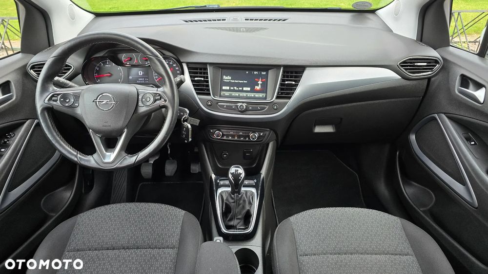 Opel Crossland X - 13