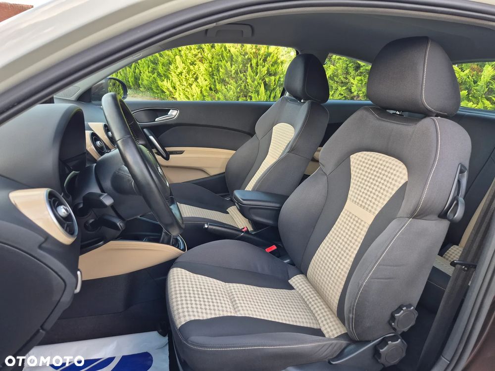 Audi A1 1.4 TFSI S line edition m S line Sportpaket - 22