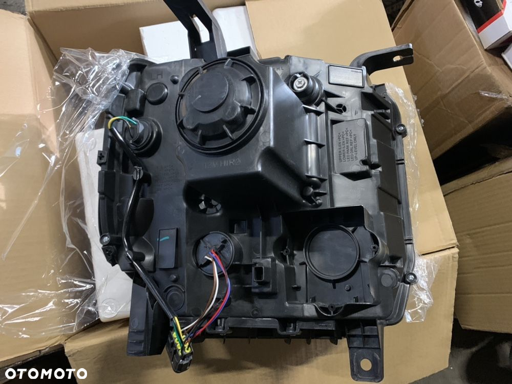 Gmc Sierra 2014-18 lampy przednie nowe - 3