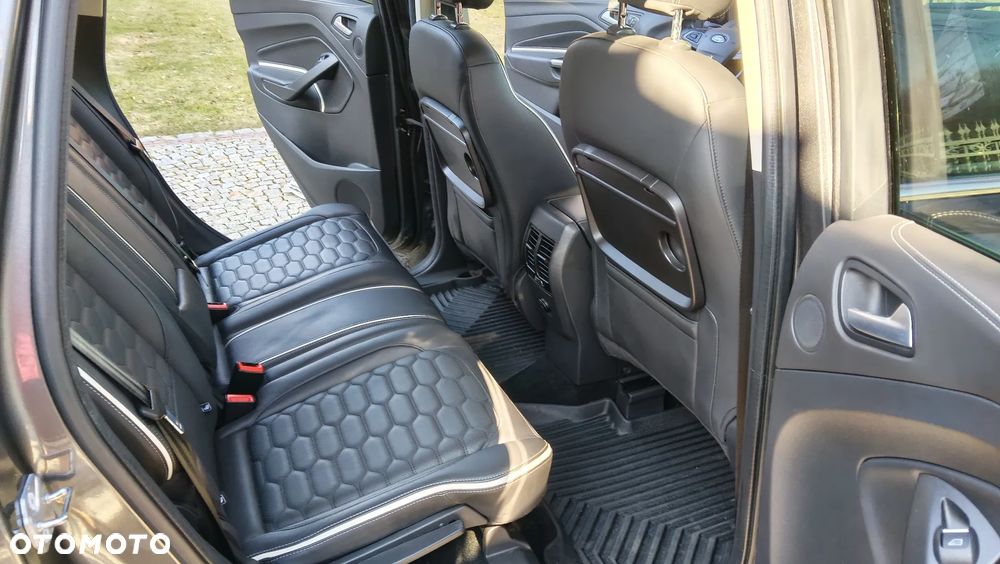 Ford Kuga 2.0 TDCi 4x4 Vignale - 16