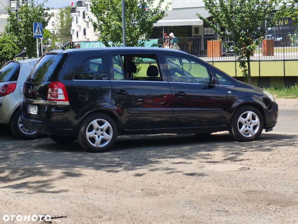 Opel Zafira 1.8 - 1