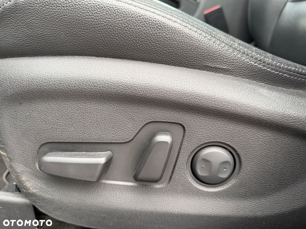 Hyundai Tucson blue 1.7 CRDi 2WD Advantage - 10