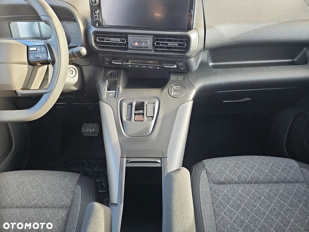 Opel Combo XL (bryg.) - 19