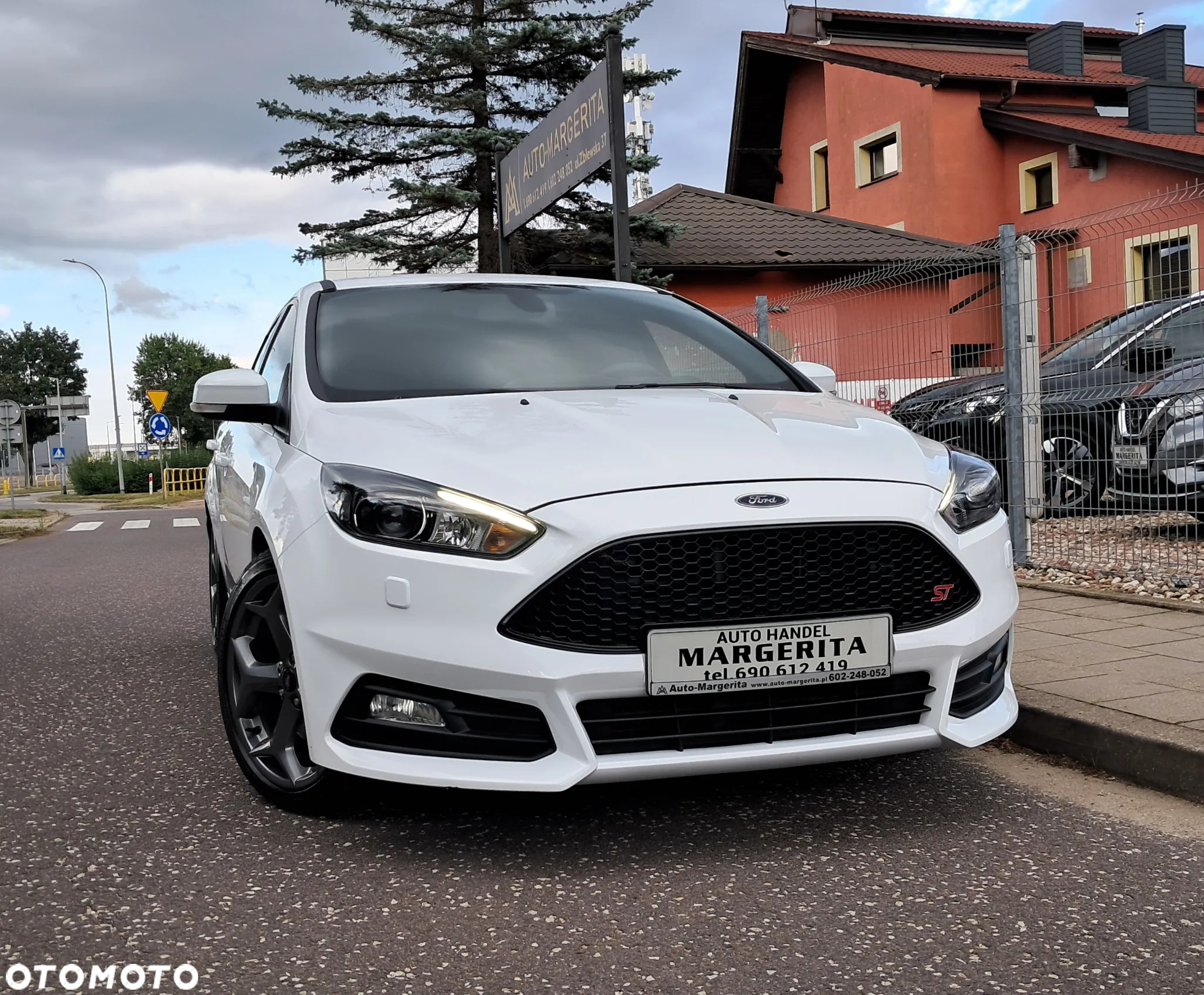 Ford Focus 2.0 TDCi ST - 37