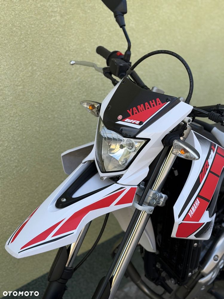 Yamaha WR - 26