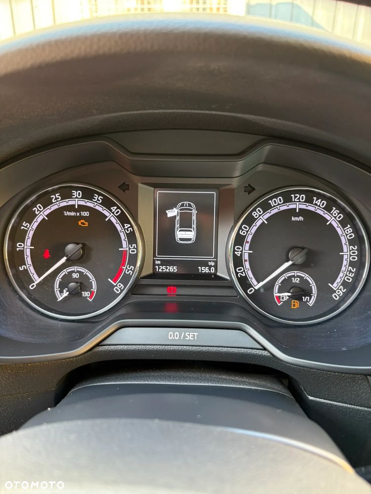 Skoda Octavia 1.6 TDI Ambition - 13