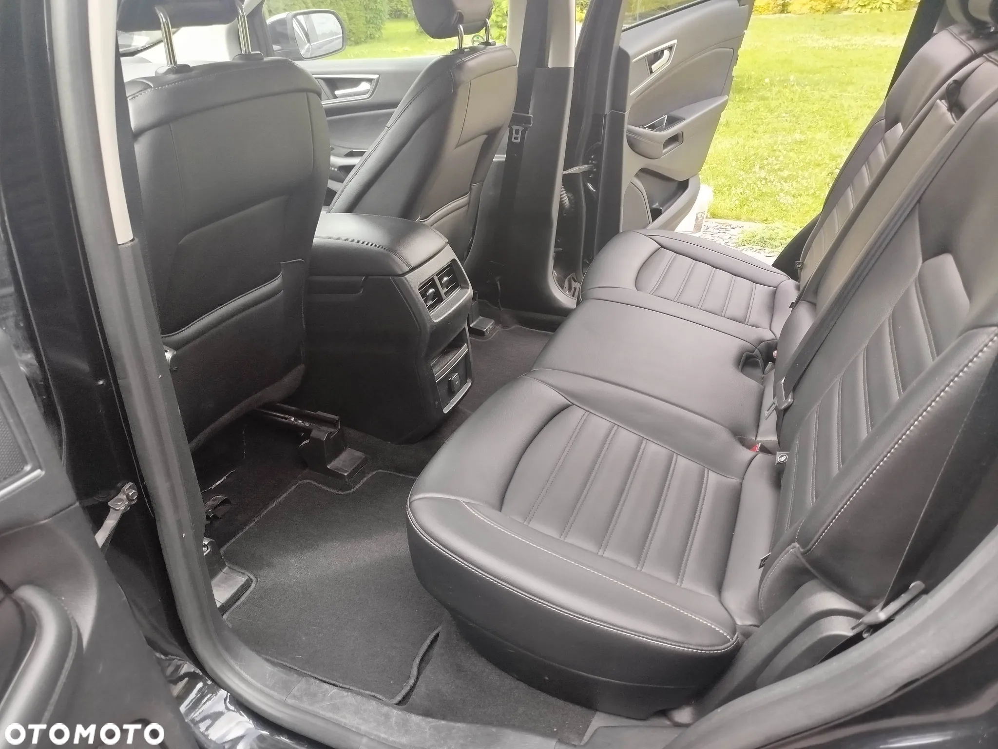 Ford Edge - 14