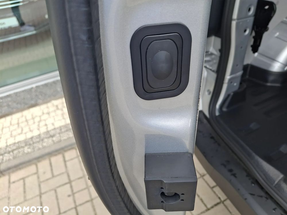 Volkswagen Transporter - 12