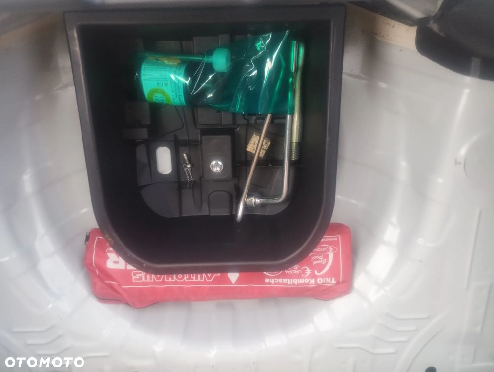 Mitsubishi Space Star 1.2 Select - 24