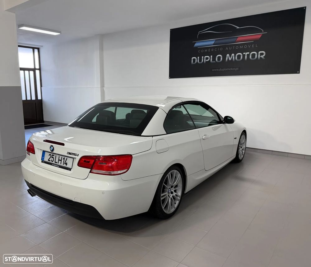 BMW 325 i M Sport Edition - 8