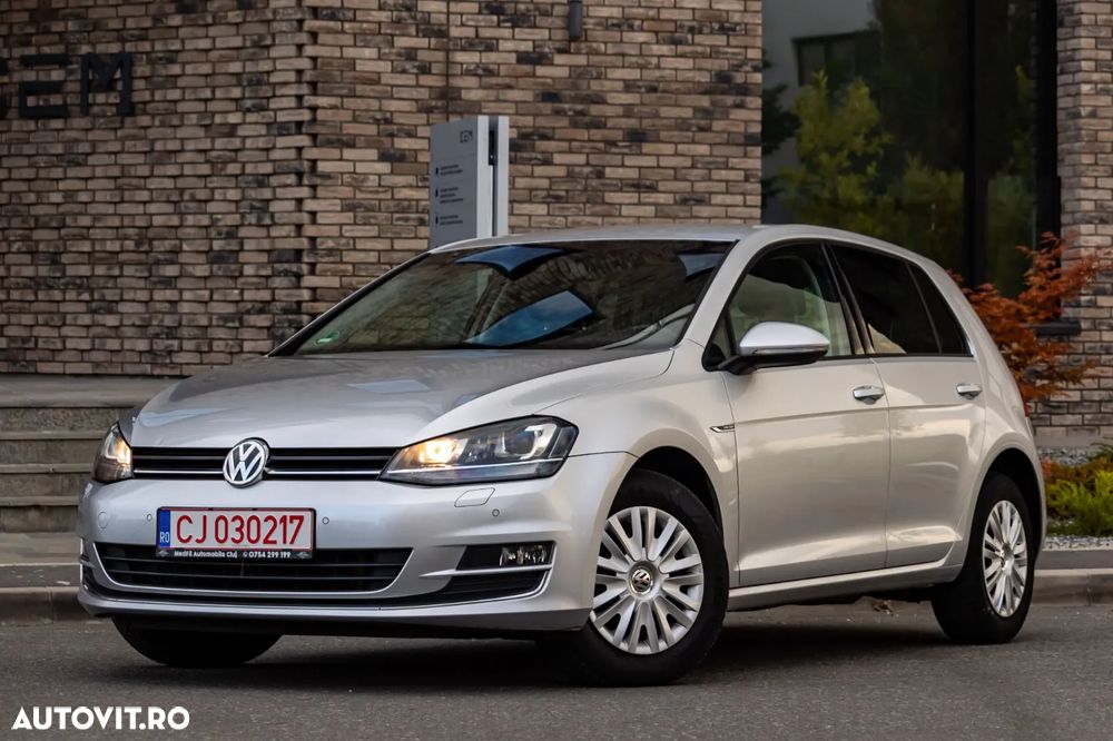 Volkswagen Golf 1.6 TDI BlueMotion Technology Cup - 2
