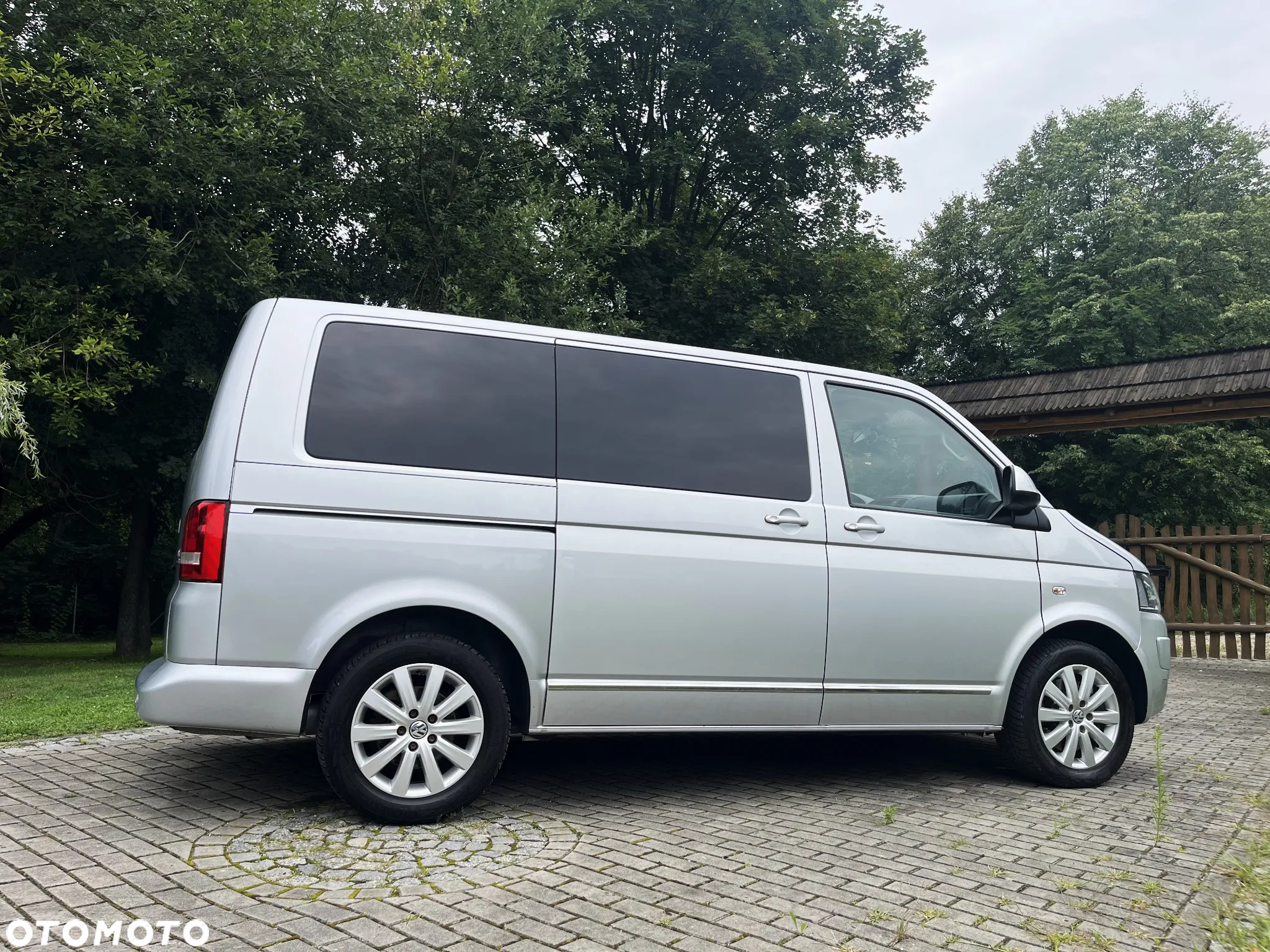 Volkswagen Multivan - 3