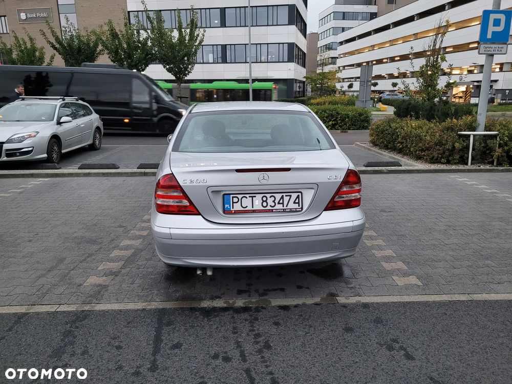 Mercedes-Benz Klasa C 200 T CDI Classic - 7