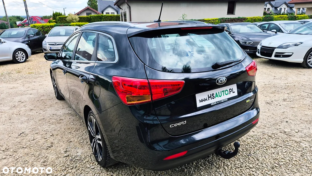 Kia Ceed Cee'd 1.6 GDI XL - 18