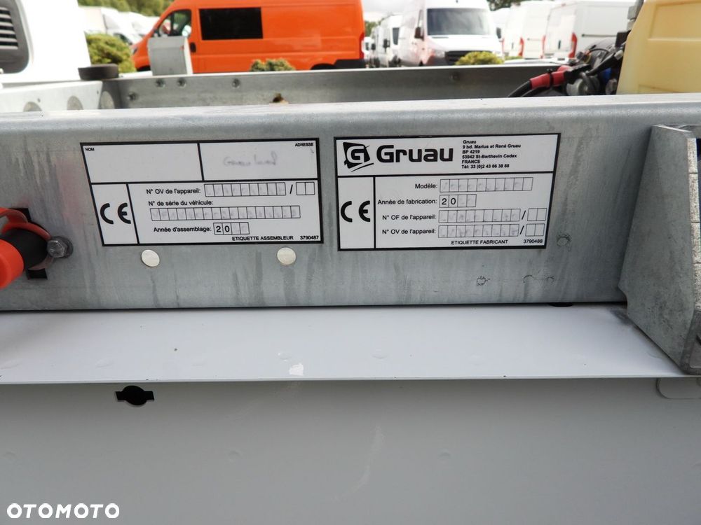 Renault MASTER WYWROTKA TEMPOMAT LEDY BLIŹNIACZE KOŁA KLIMATYZACJA  130KM - 23