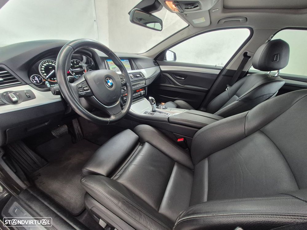 BMW 518 d Line Luxury Auto - 11