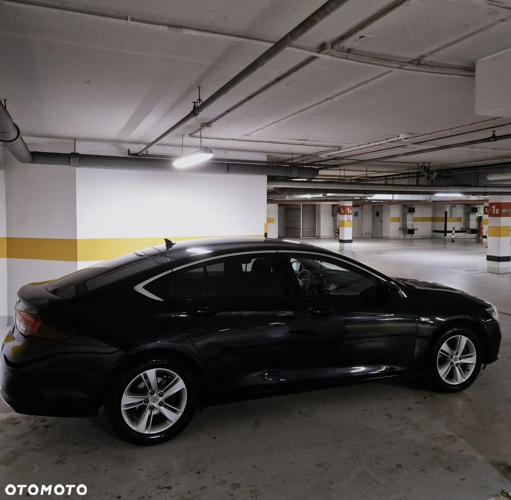 Opel Insignia 2.0 CDTI Elegance S&S - 24