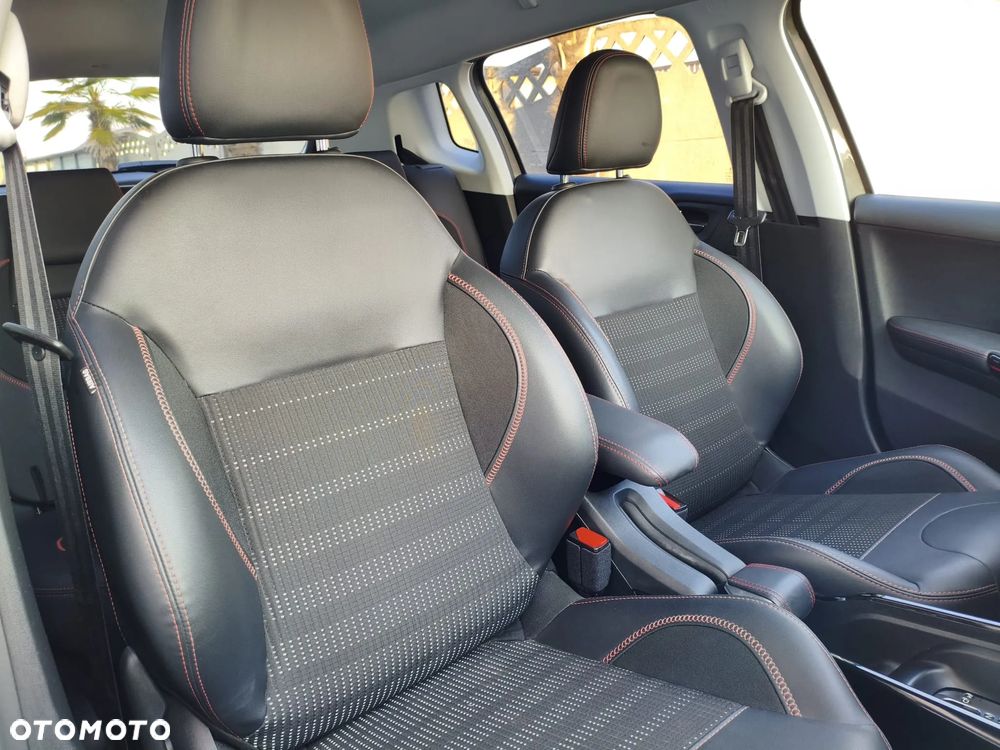 Peugeot 2008 PureTech 110 Stop&Start EAT6 GT-Line Edition - 18