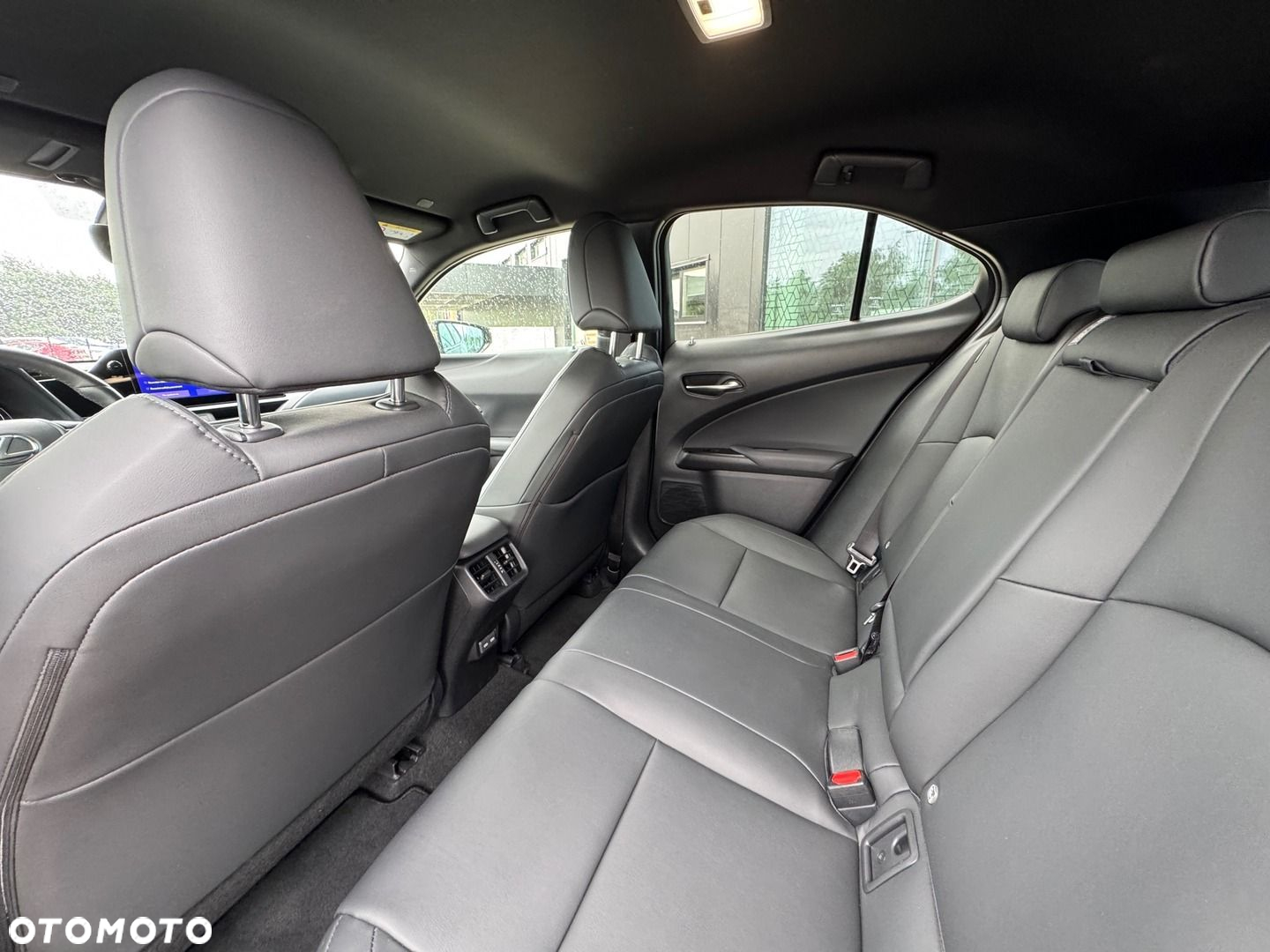 Lexus UX 250h GPF F Sport Design 2WD - 7