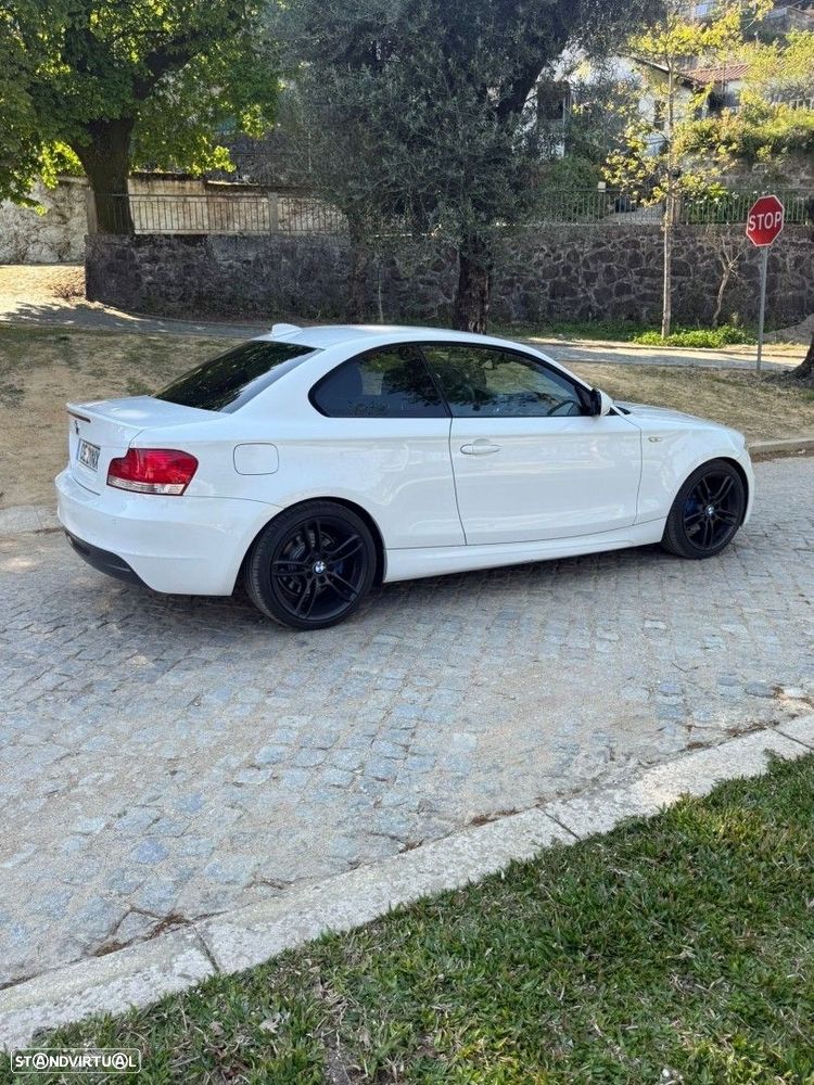 BMW 118 d Pack M - 3